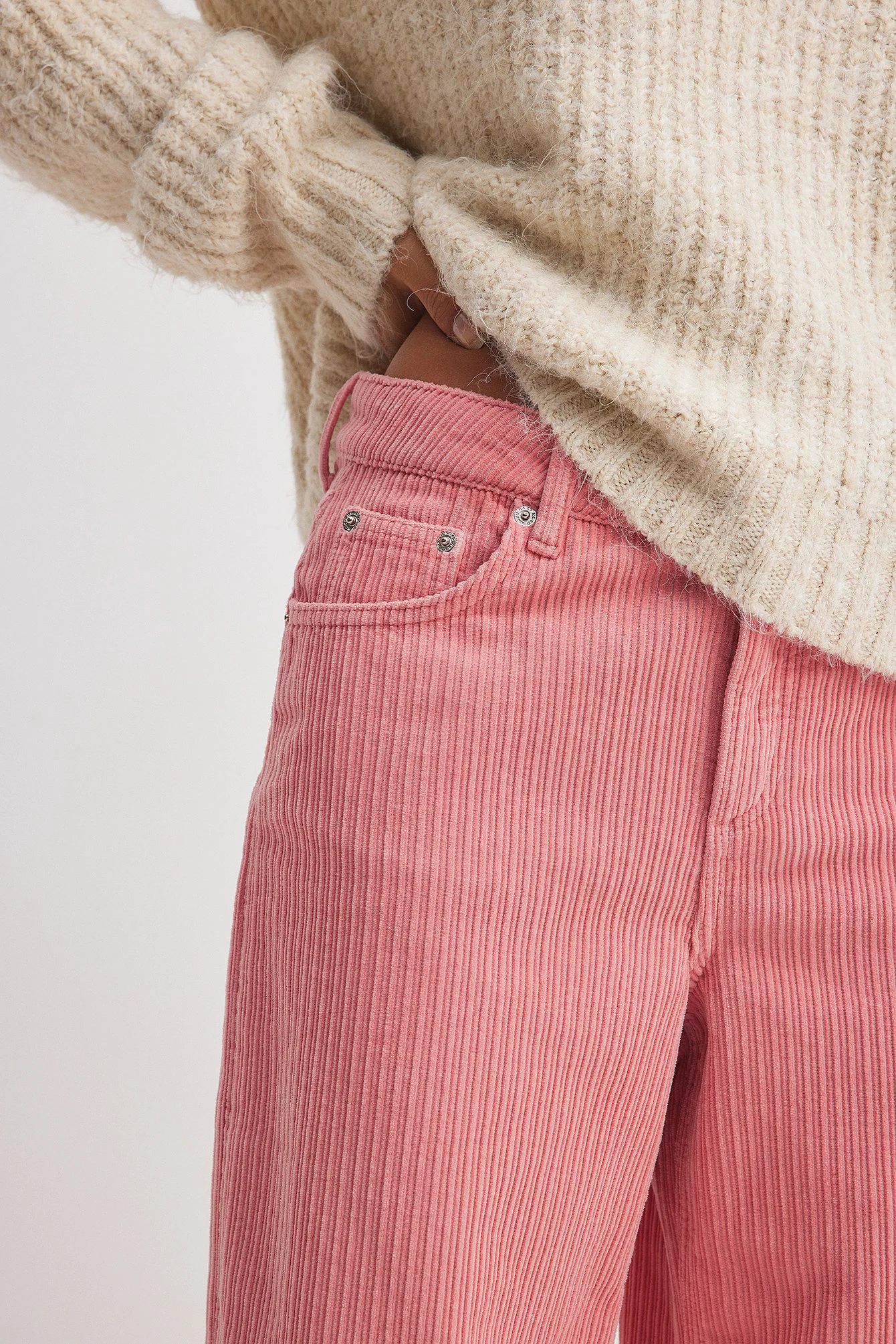 Manchester-Hose mit mittelhoher Taille