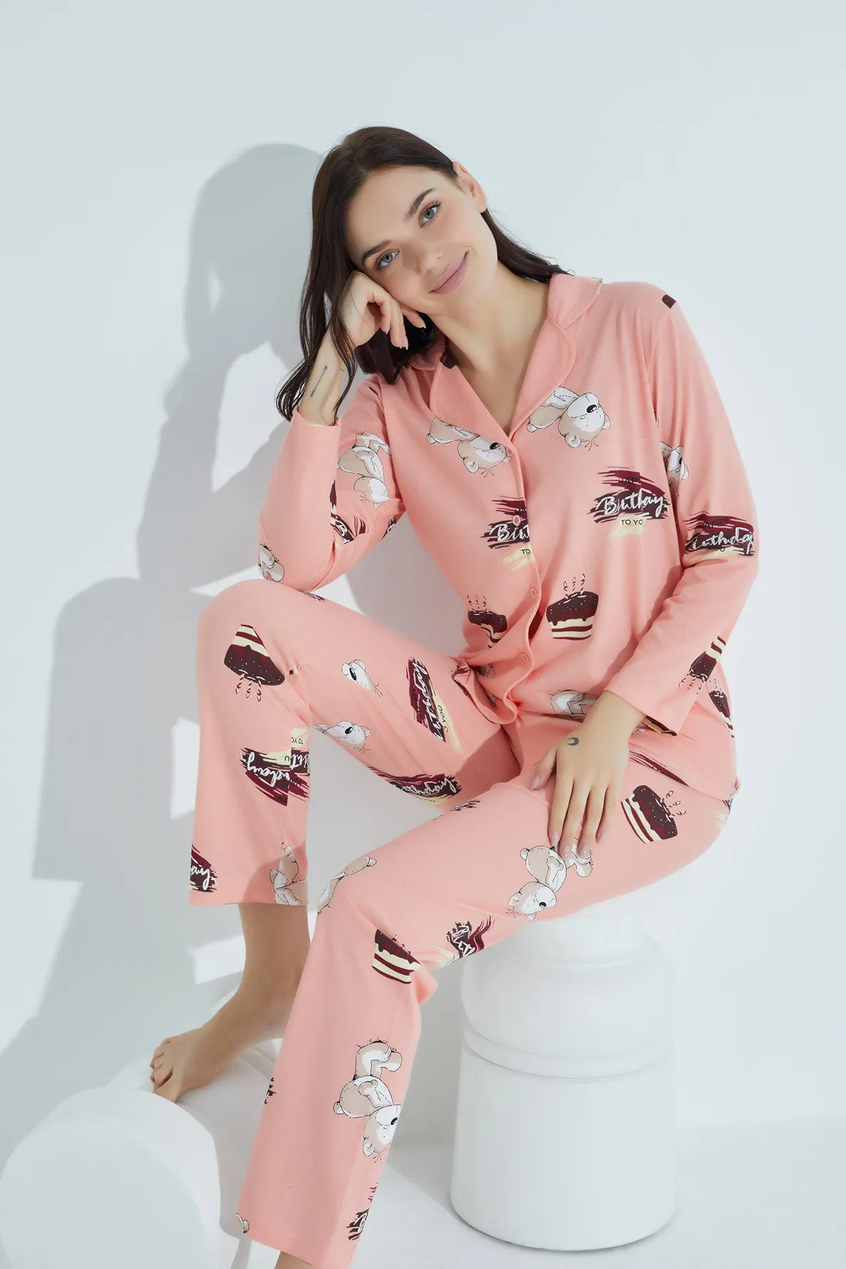 STRAWBERRY  Pyjama-Set aus Baumwolle mit Knöpfen