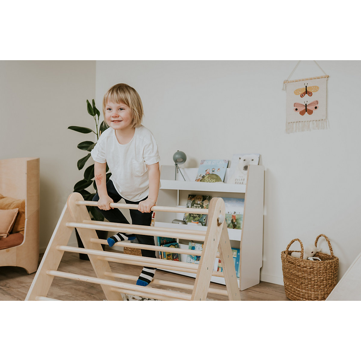 Klettergerüst Sprossenwand Indoor, Kletterdreieck Sprossenwand aus Holz, Klettern Innnen Kleinkind