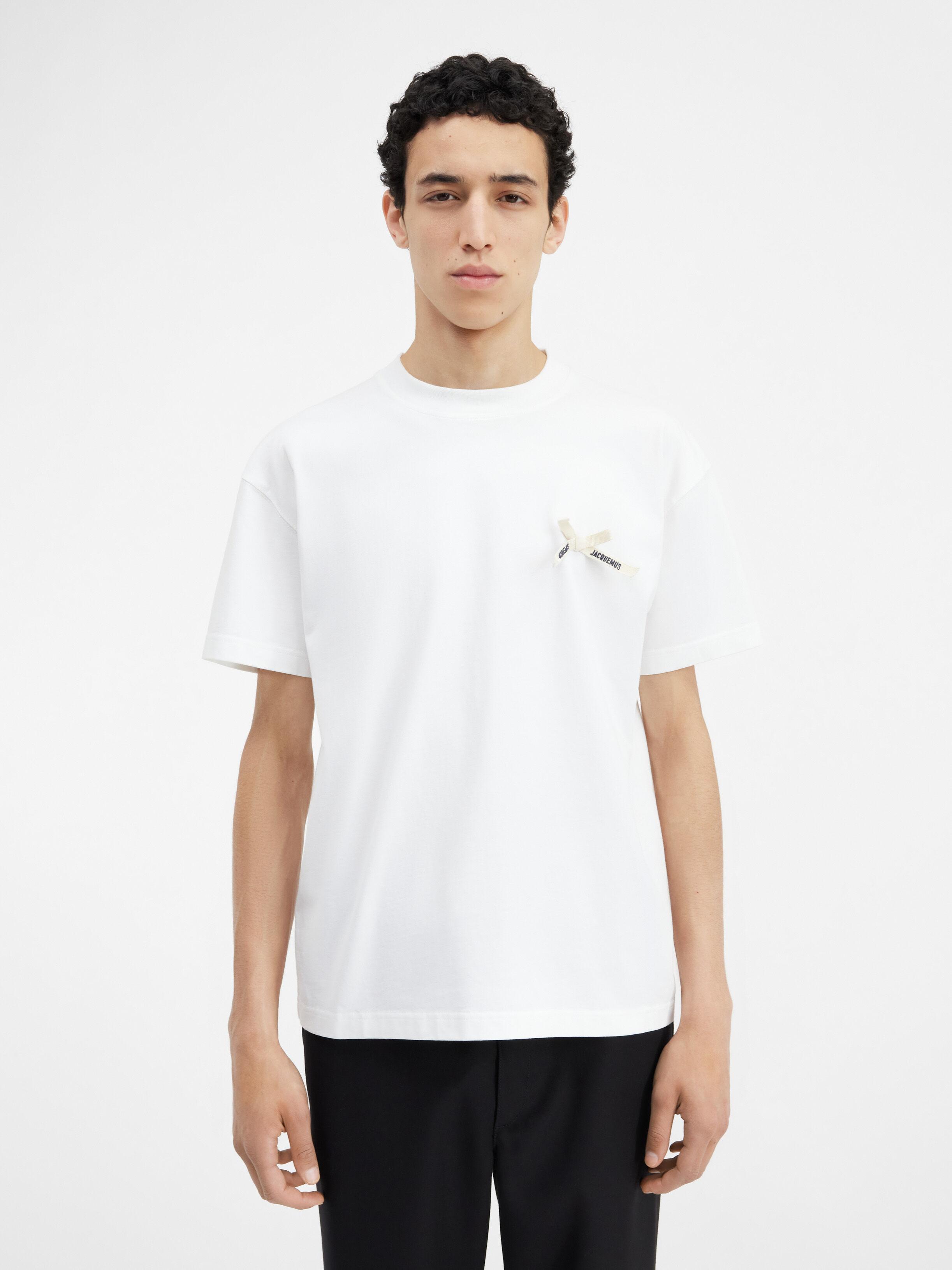 Le t-shirt Noeud