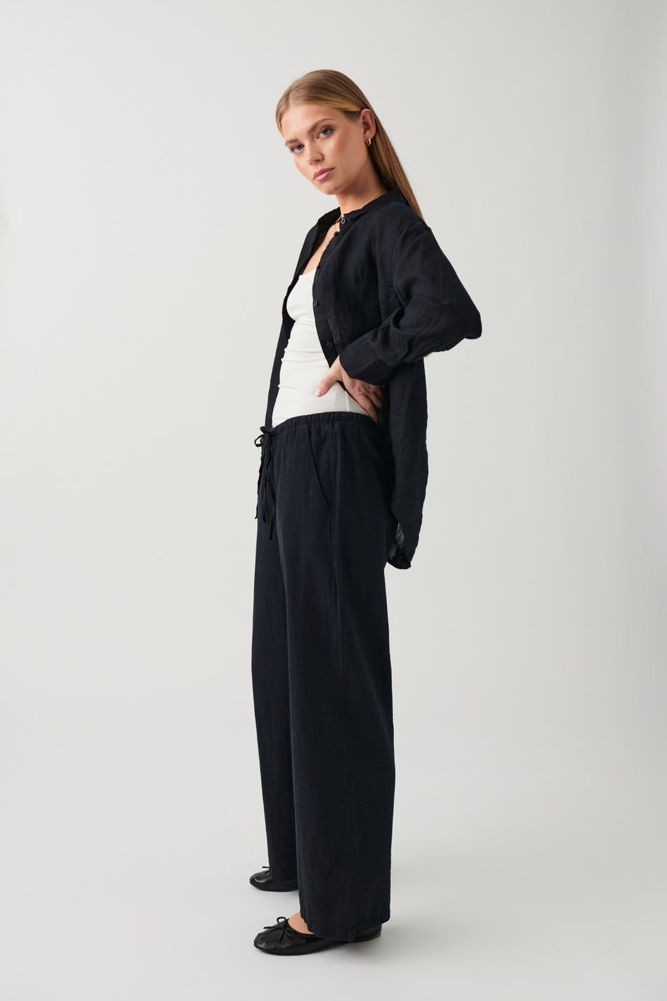 Linen blend trousers