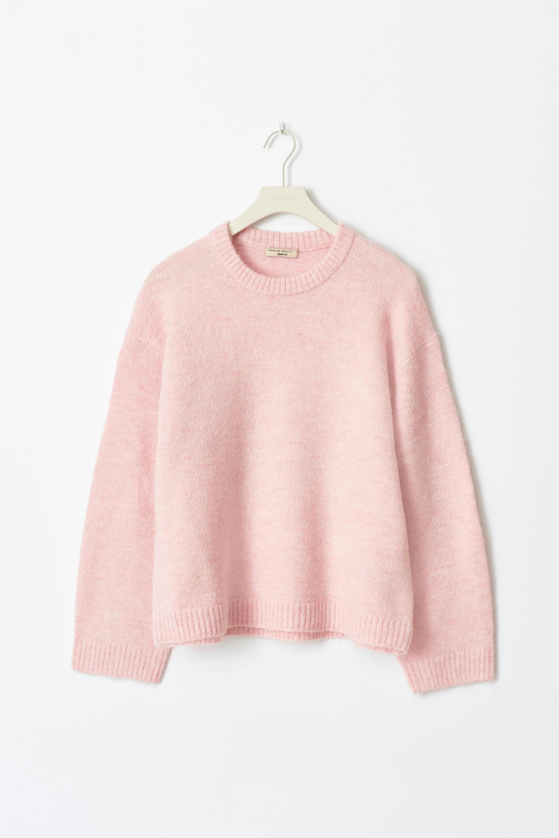 Crew neck knitted sweater