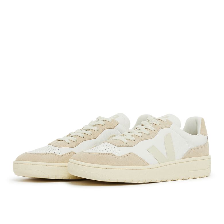 Veja V-90 Leather extra-white pierre
