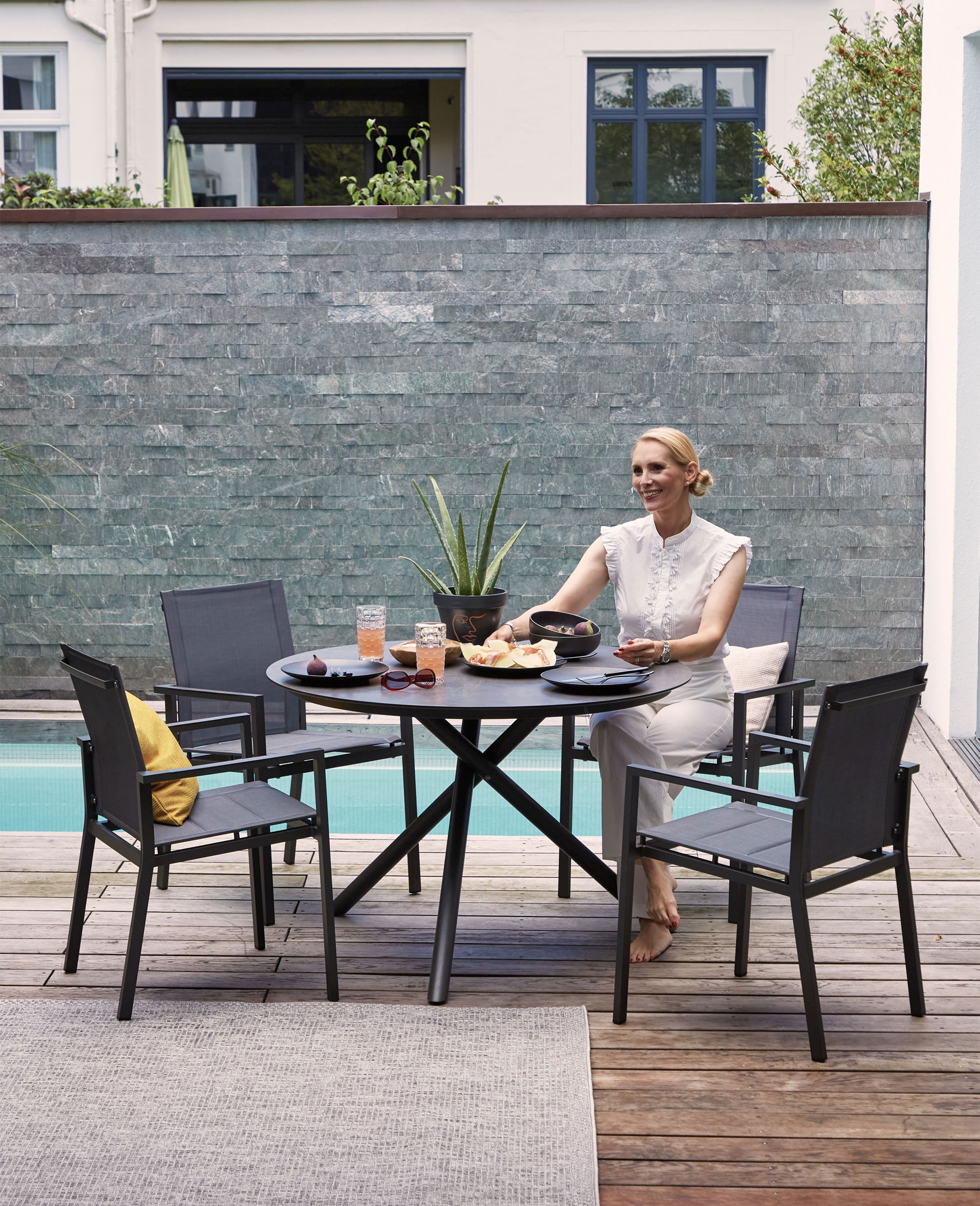 OUTDOORGartenstuhl Alu stapelbar