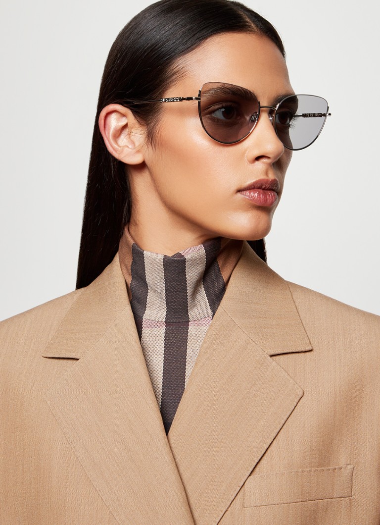 Burberry Cat Eye-solbriller BE3144