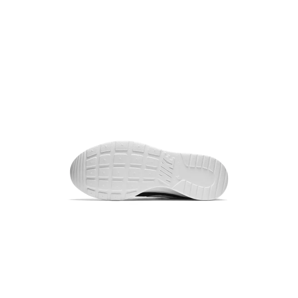 Nike Tanjun WMNS 812655-011 / schwarz