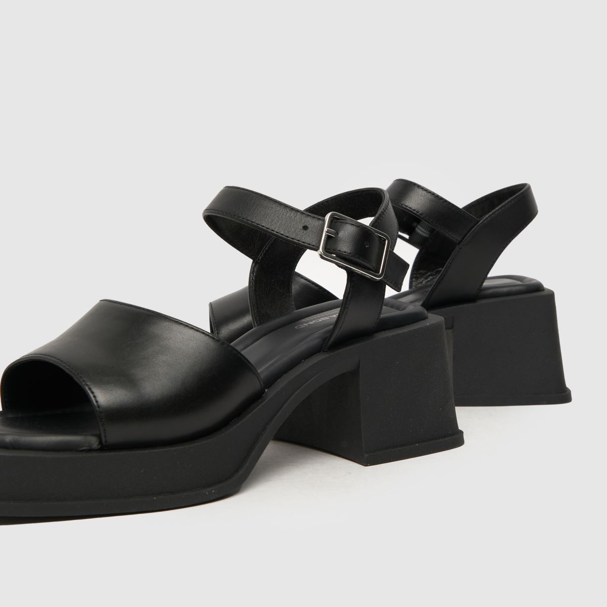 Vagabond Shoemakers – Svarta högklackade klackar med blockmönster
