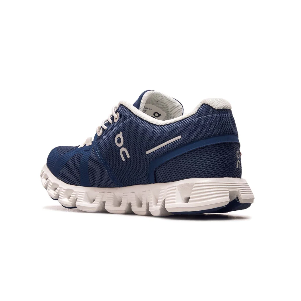 ON Cloud 5 59.98901 / blau