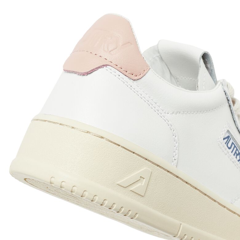 Autry Wmns 01 Low WLL16 pink
