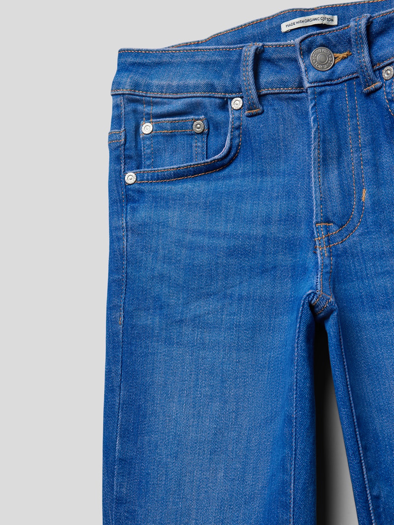Jeans mit 5-Pocket-Design in hellblau