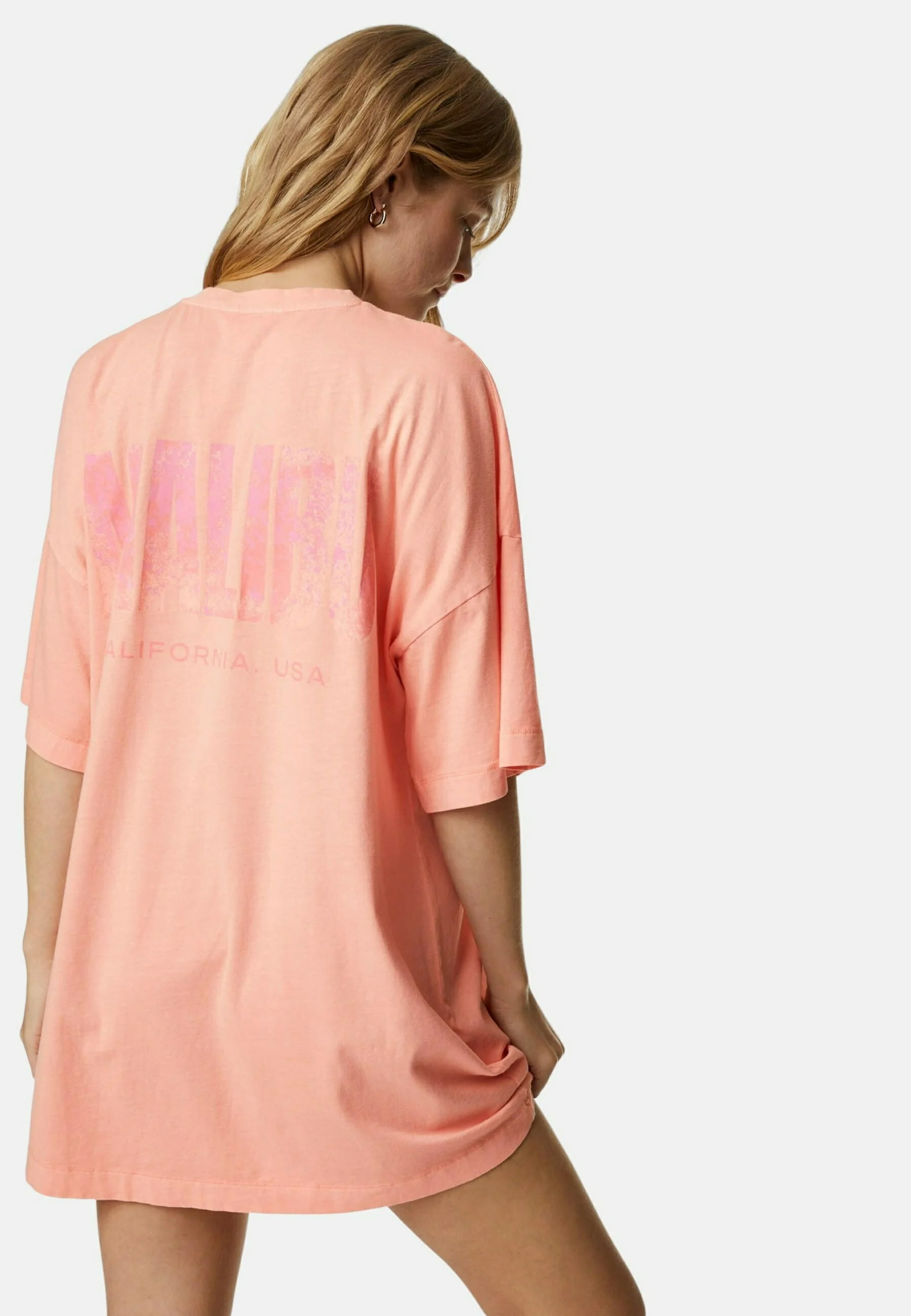 Camisón con lema Miami de Marks & Spencer
