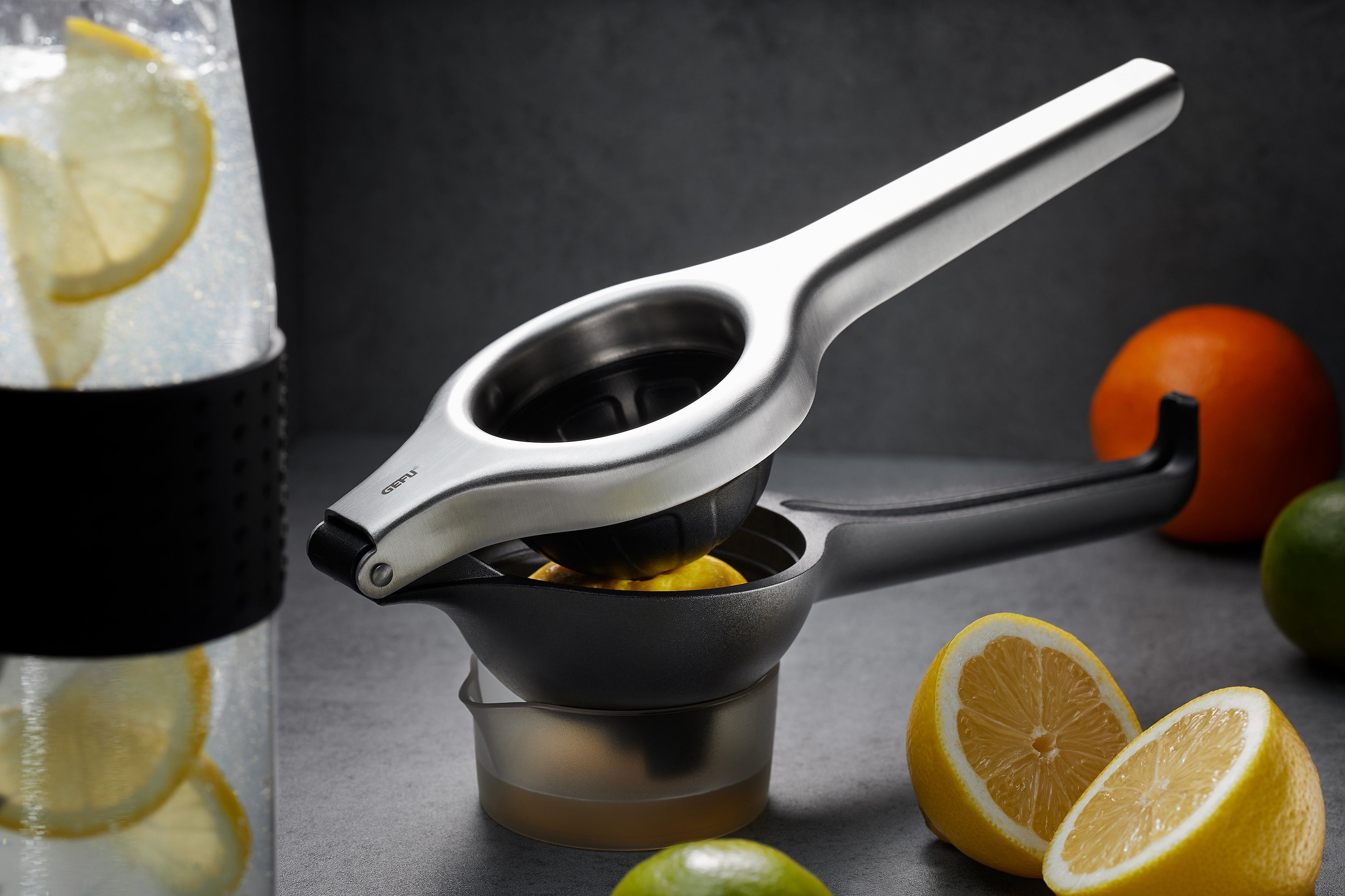 GEFU Zitruspresse LEMON PRO, Edelstahl, bis zu einer Fruchtgröße von 8,4 cm Durchmesser