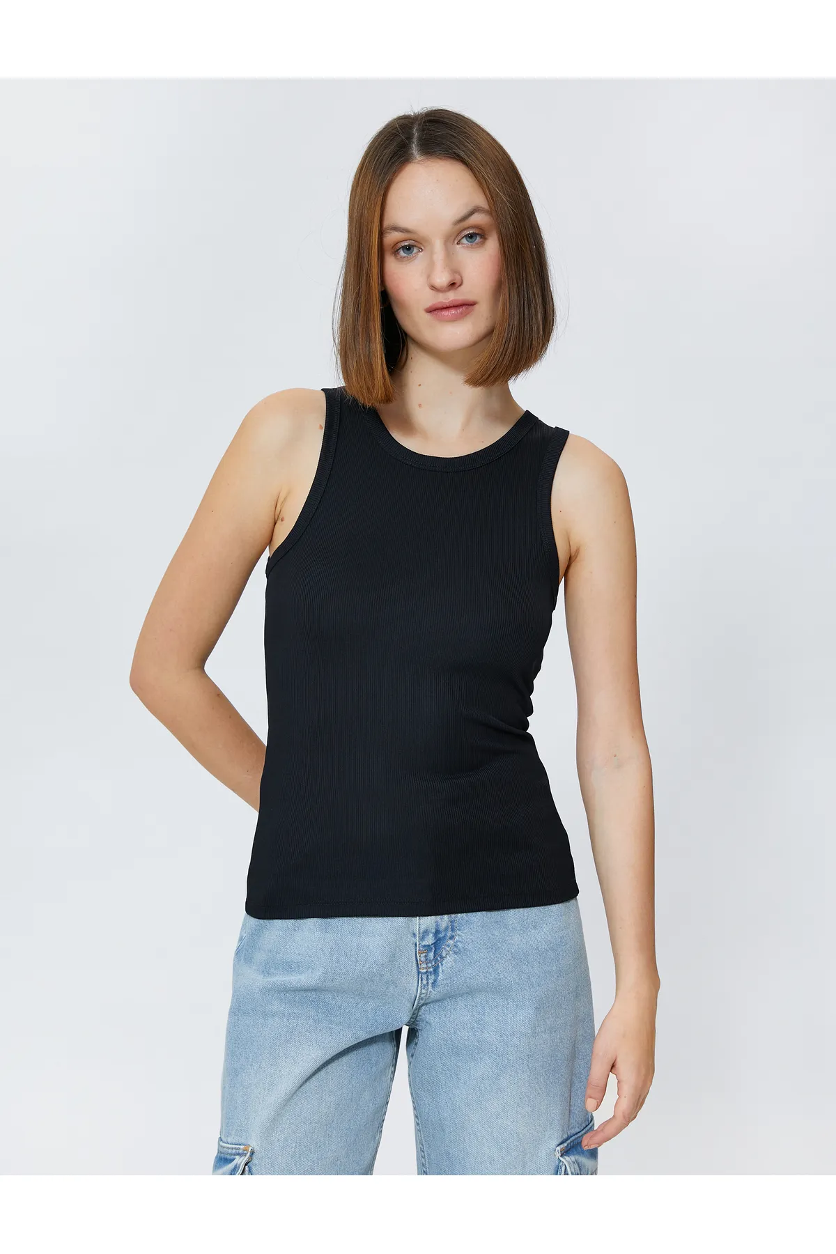 Koton  Basic-Tanktop mit geripptem Neckholder-Kragen