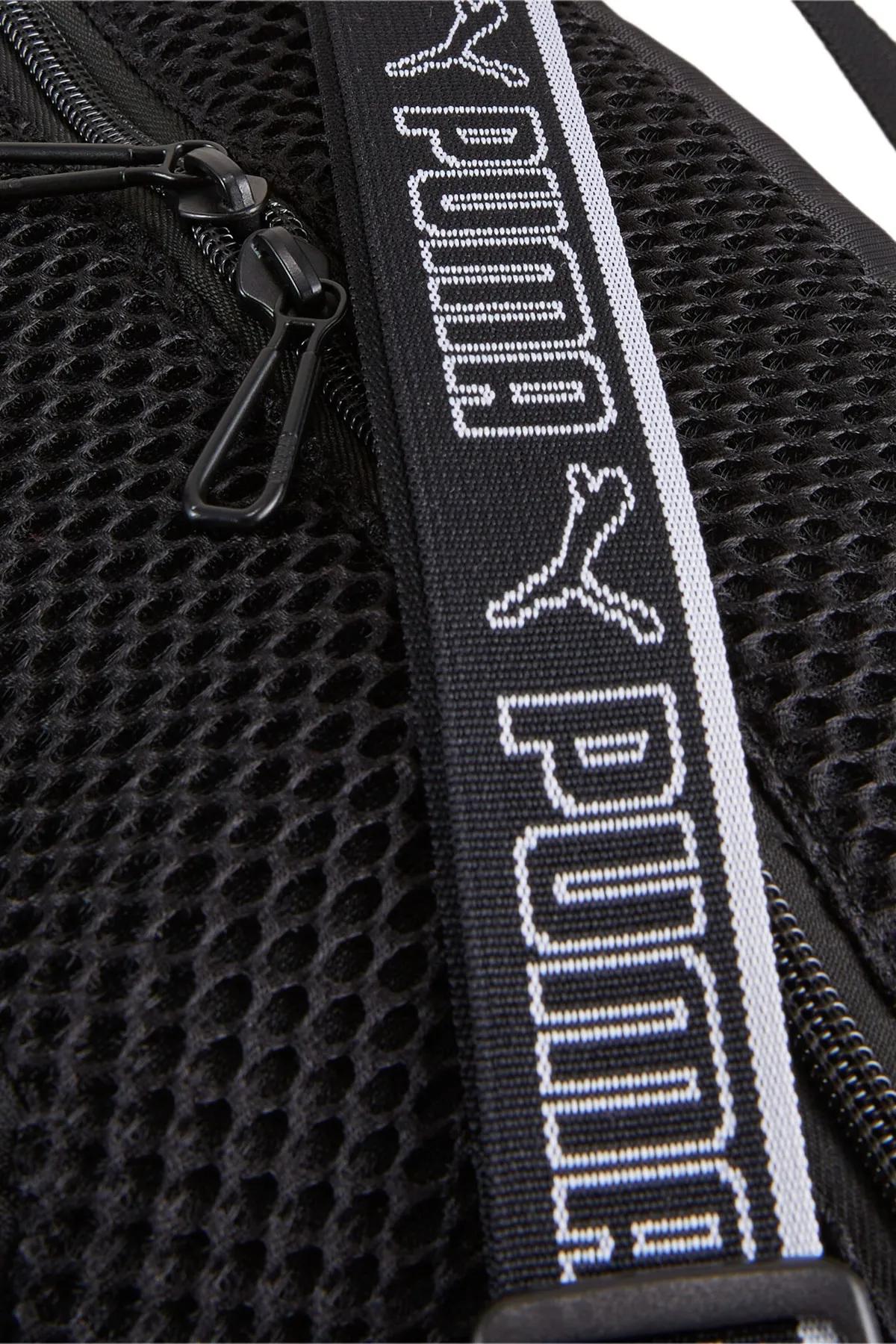 Puma  AT ESS Grip Bag09000601