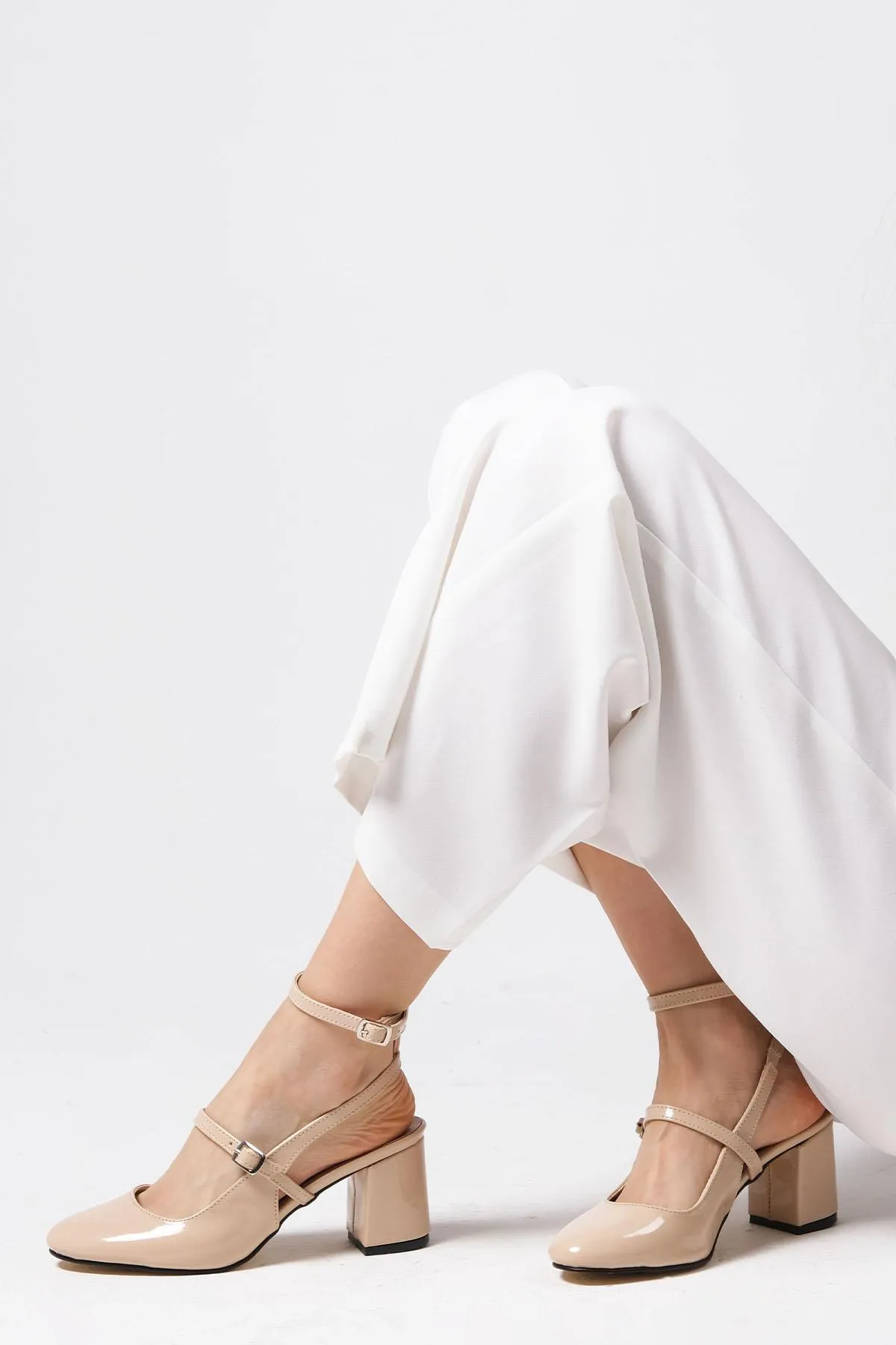 Mio Gusto  Inessa Nude offene Damenschuhe mit Absatz