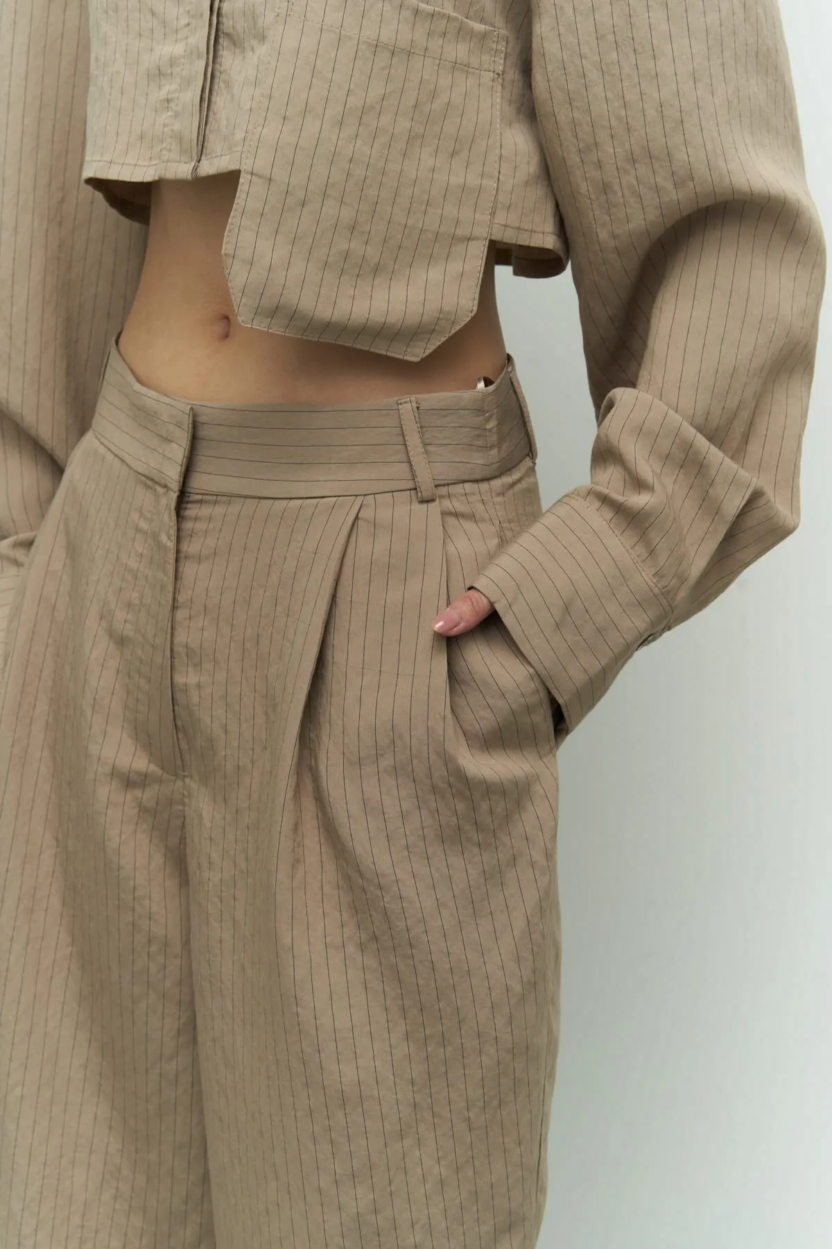 MAİ COLLECTİON  Valente Nerzfarbenes Crop-Hemd-Hose-Set