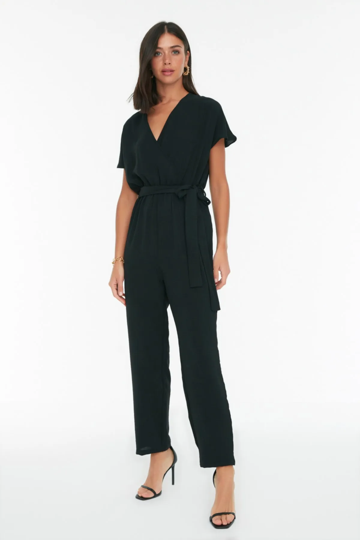 Trendyol Collection  Schwarzer Maxi-Weboverall mit Schnürung und detailliertem zweireihigem Kragen TWOSS21TU0112