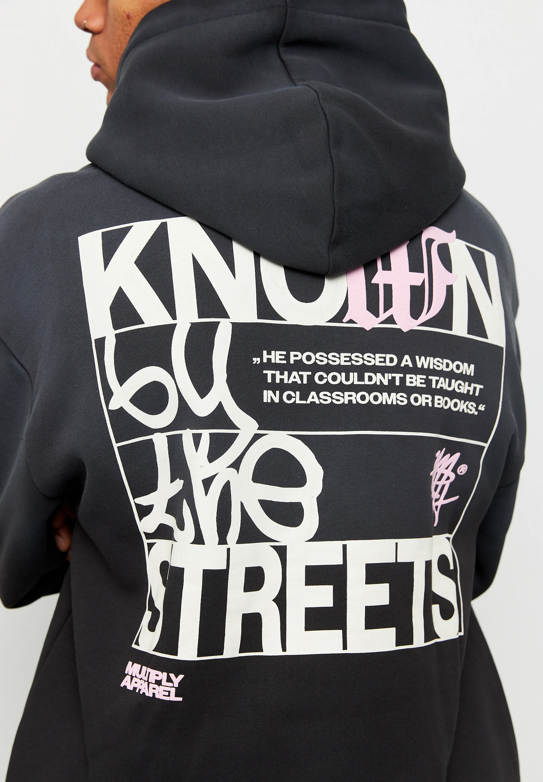 Sudadera Multiply Apparel OVERTamaño KNOWN