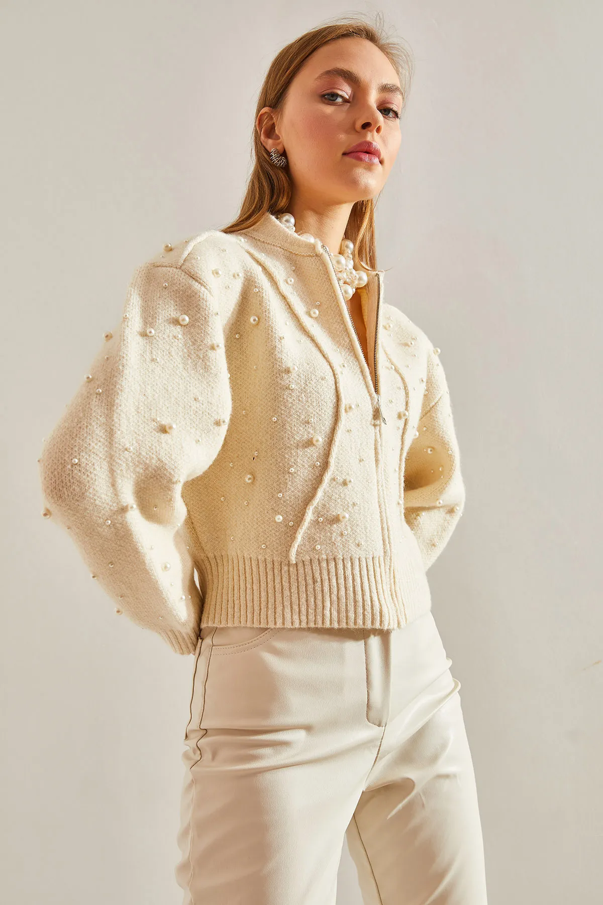Bianco Lucci  Damen-Strickjacke mit Perlenstein-Stickerei