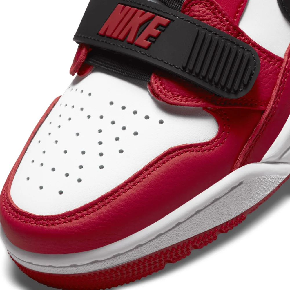NIKE JORDAN Legacy 312 Low CD7069-116 / weiss