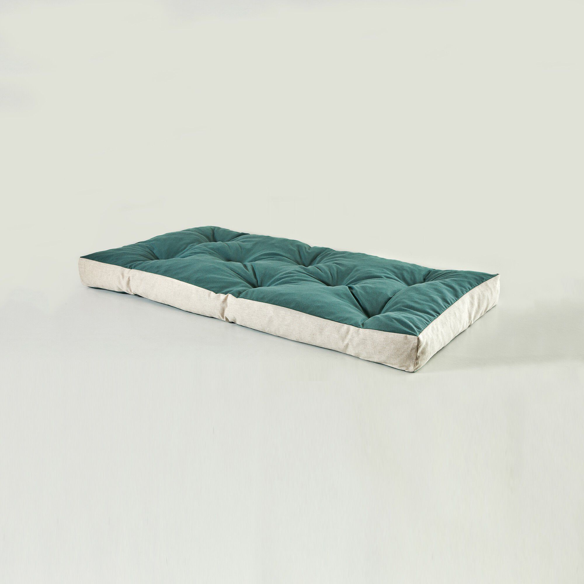 Long coussin de sol, collection 
