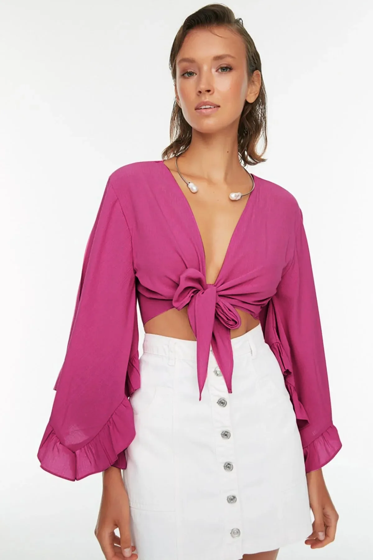 Trendyol Collection  Fuchsia Crop Woven Volant Bluse TBESS19BB0095