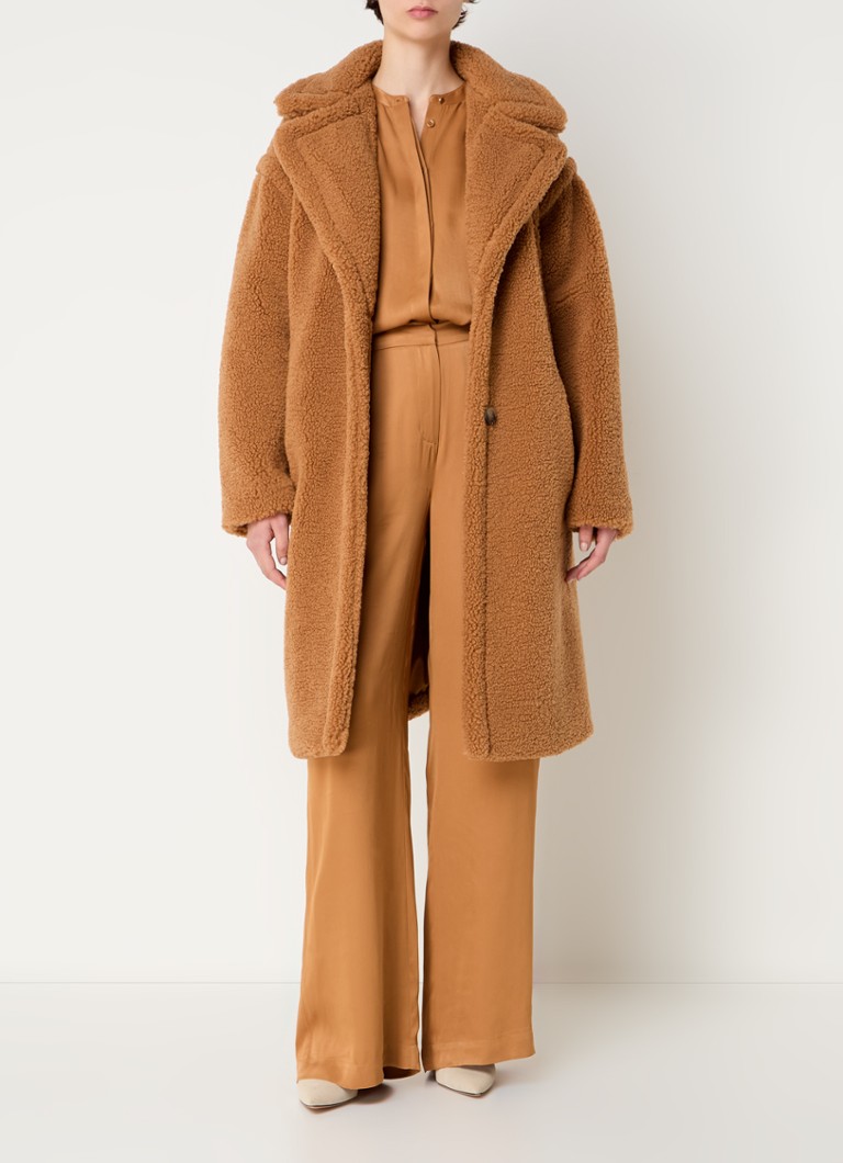 Expresso Teddy coat with stitching pockets