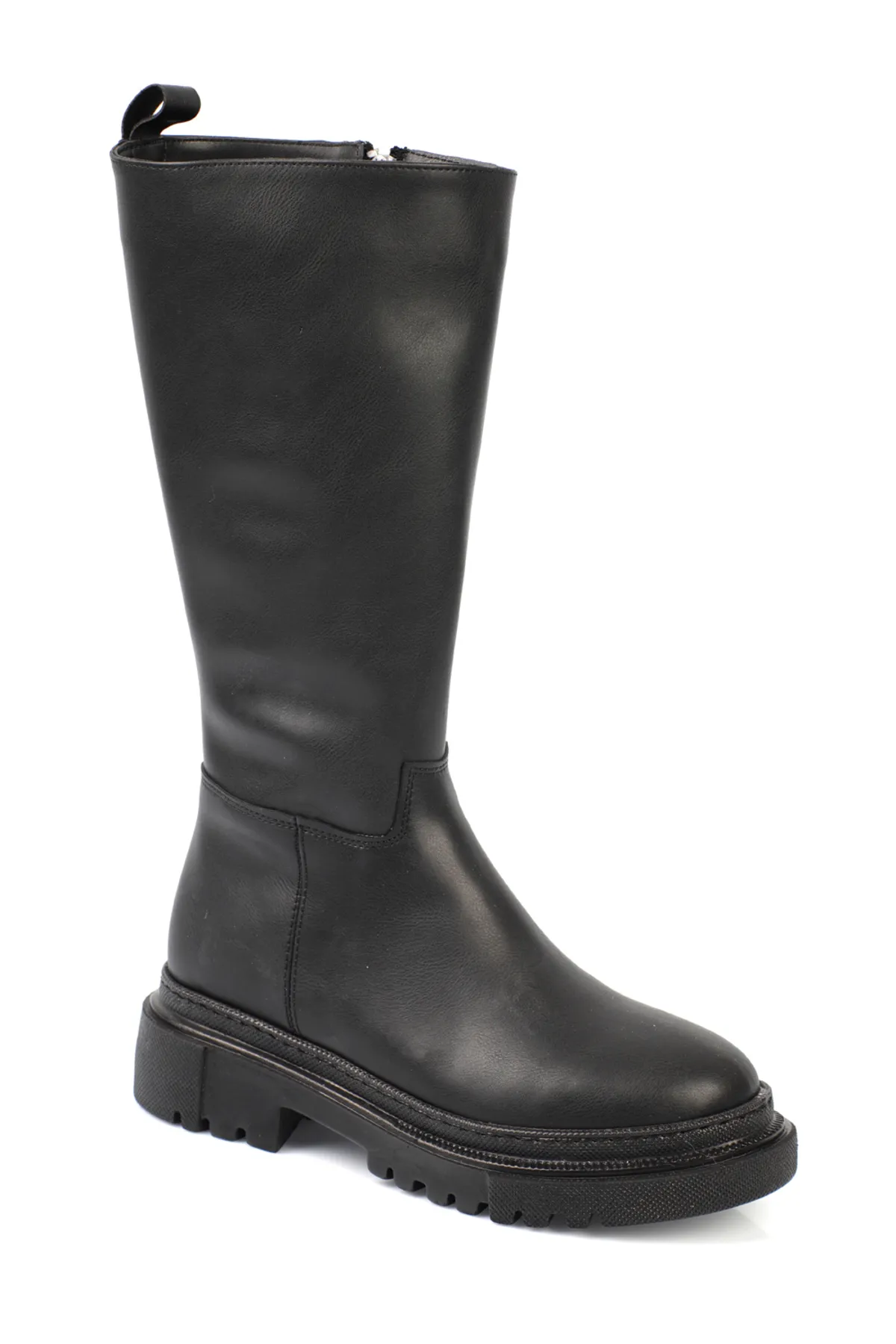 Capone Outfitters  Damenstiefel mit flacher Sohle