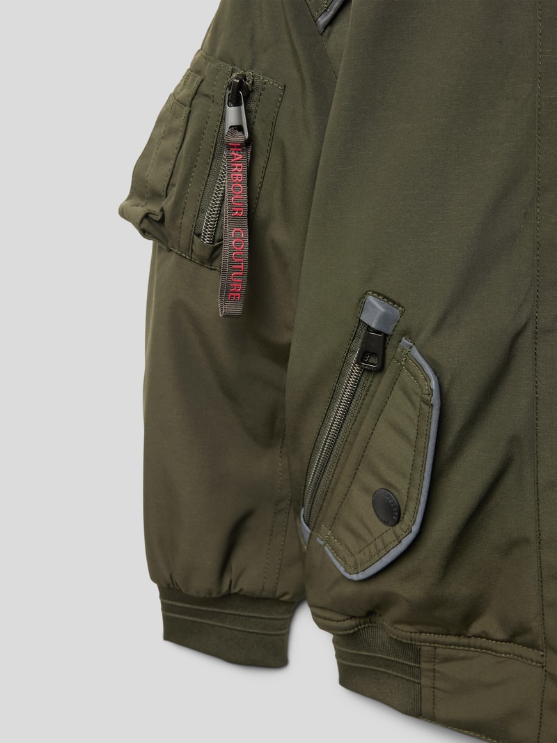 Funktionsjacke mit Reißverschlusstaschen Modell 'Cicero' in olivgrün