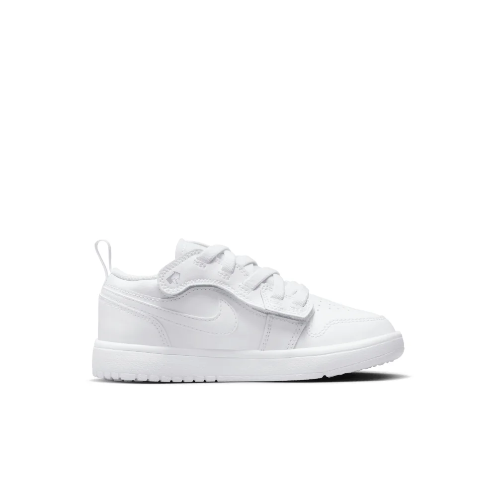 NIKE JORDAN 1 Low ALT DR9748-136 / weiss
