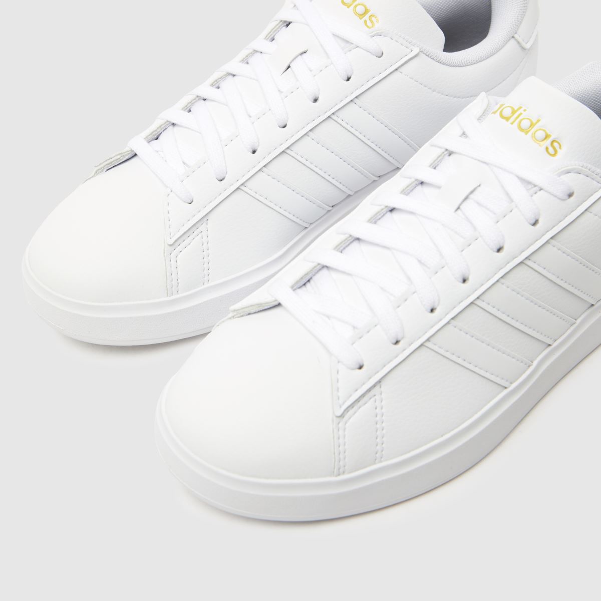 adidas Grand Court 2.0 – Vita träningsskor