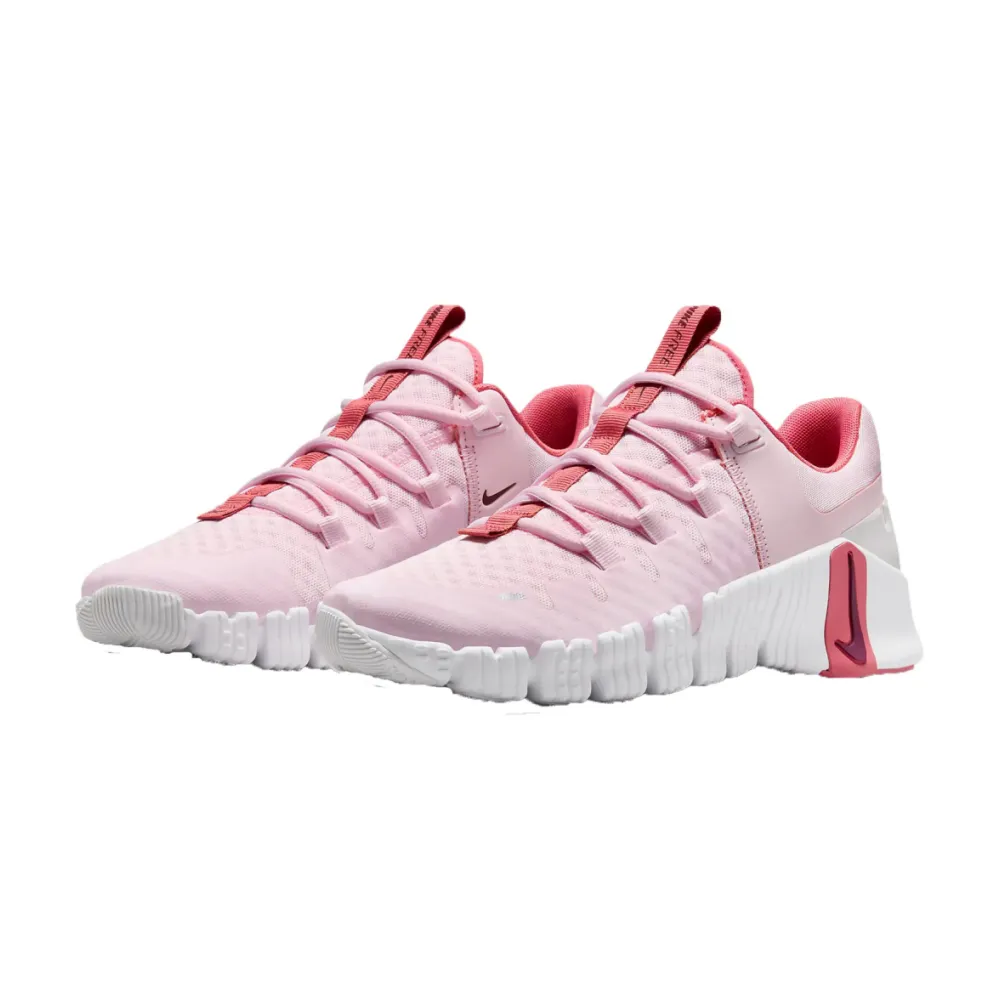 Nike Free Metcon 5 DV3950-603 / pink