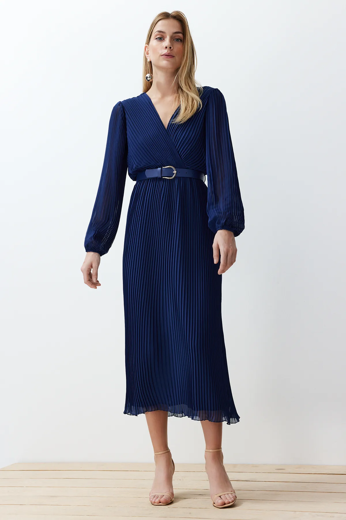 Trendyol Collection  Marineblau Uni TWOAW24EL00471