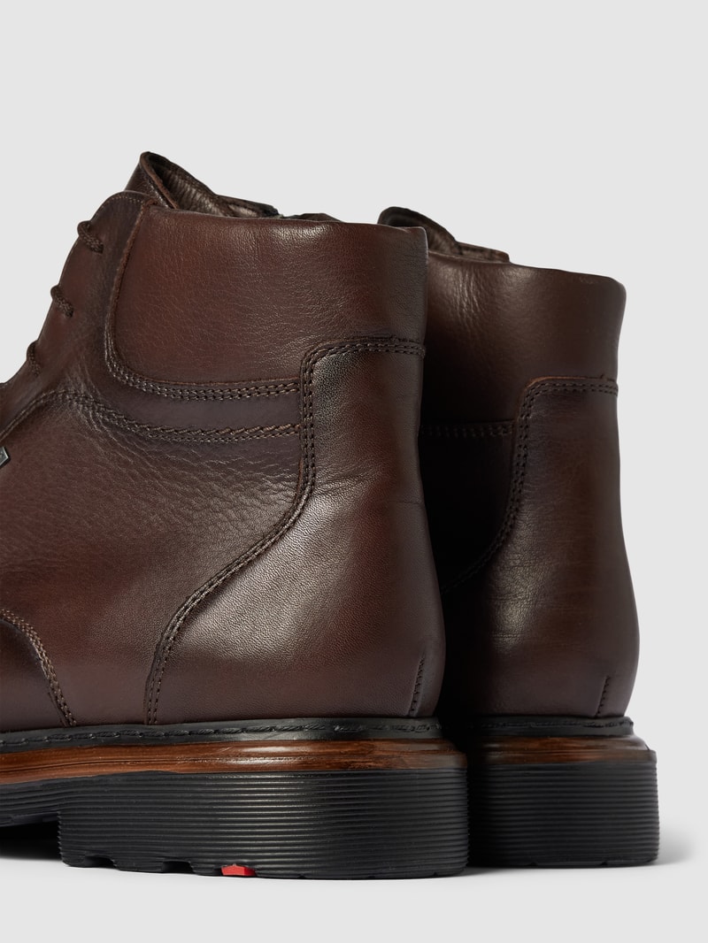 Boots mit Schnürverschluss Modell 'VINE' in mittelbraun