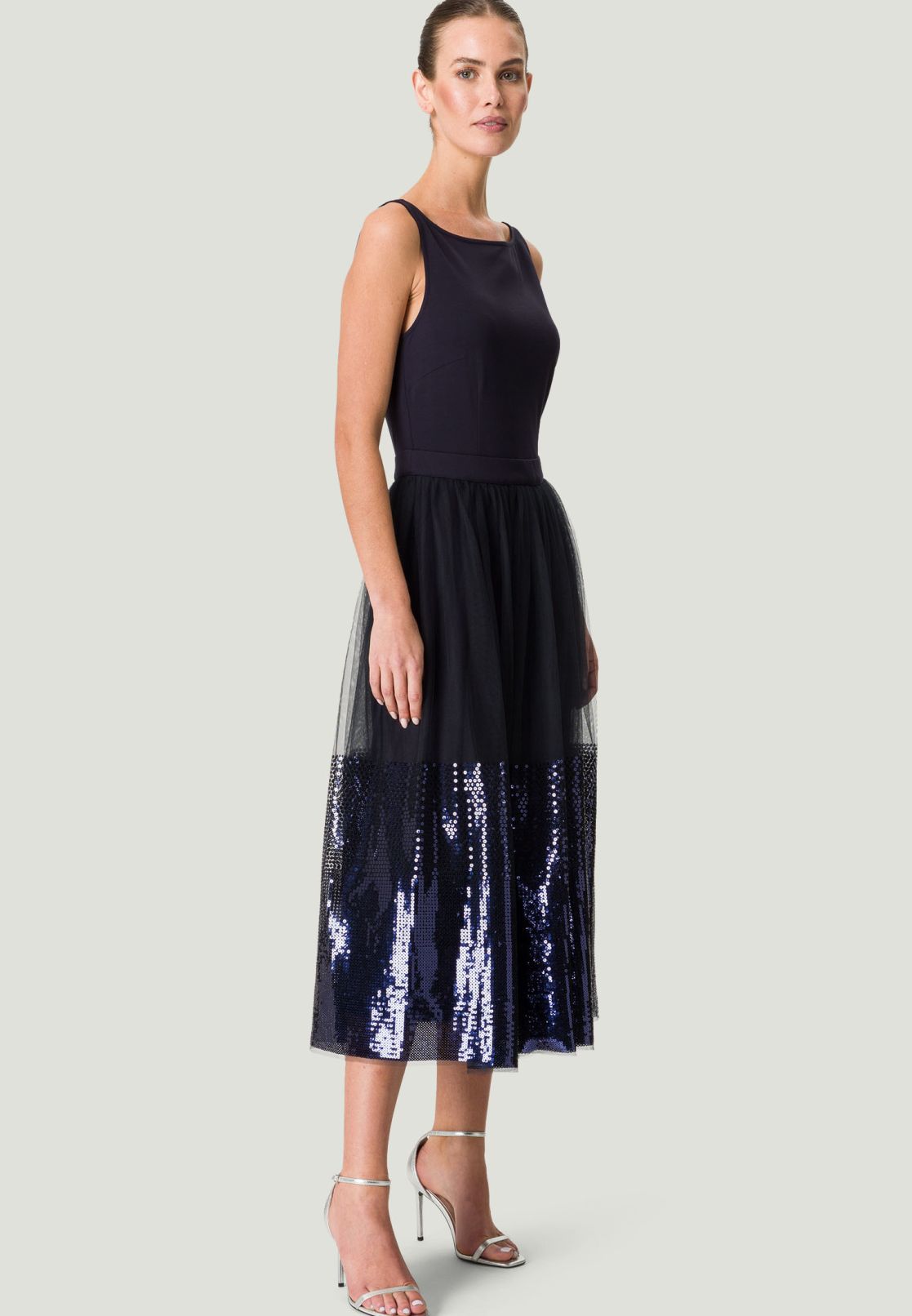 Midikleid mit Pailetten