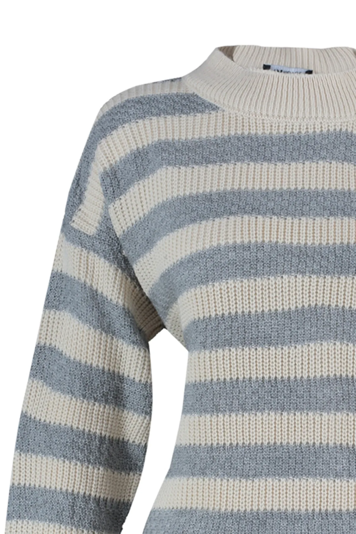 Trendyol Collection  Ecrufarbener Strickpullover mit weiter Passform TWOAW23KZ00516