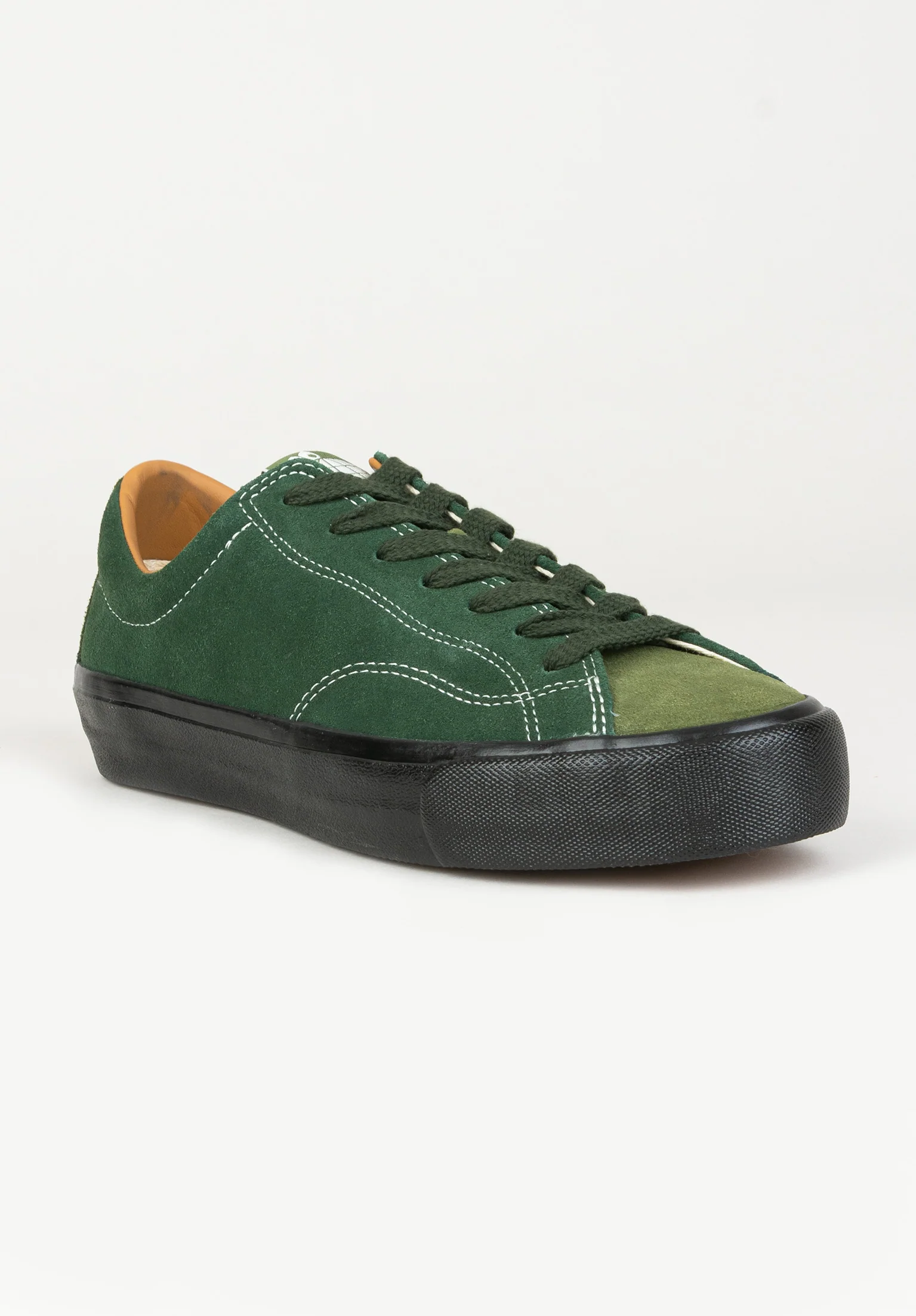 VM003 Suede Low
