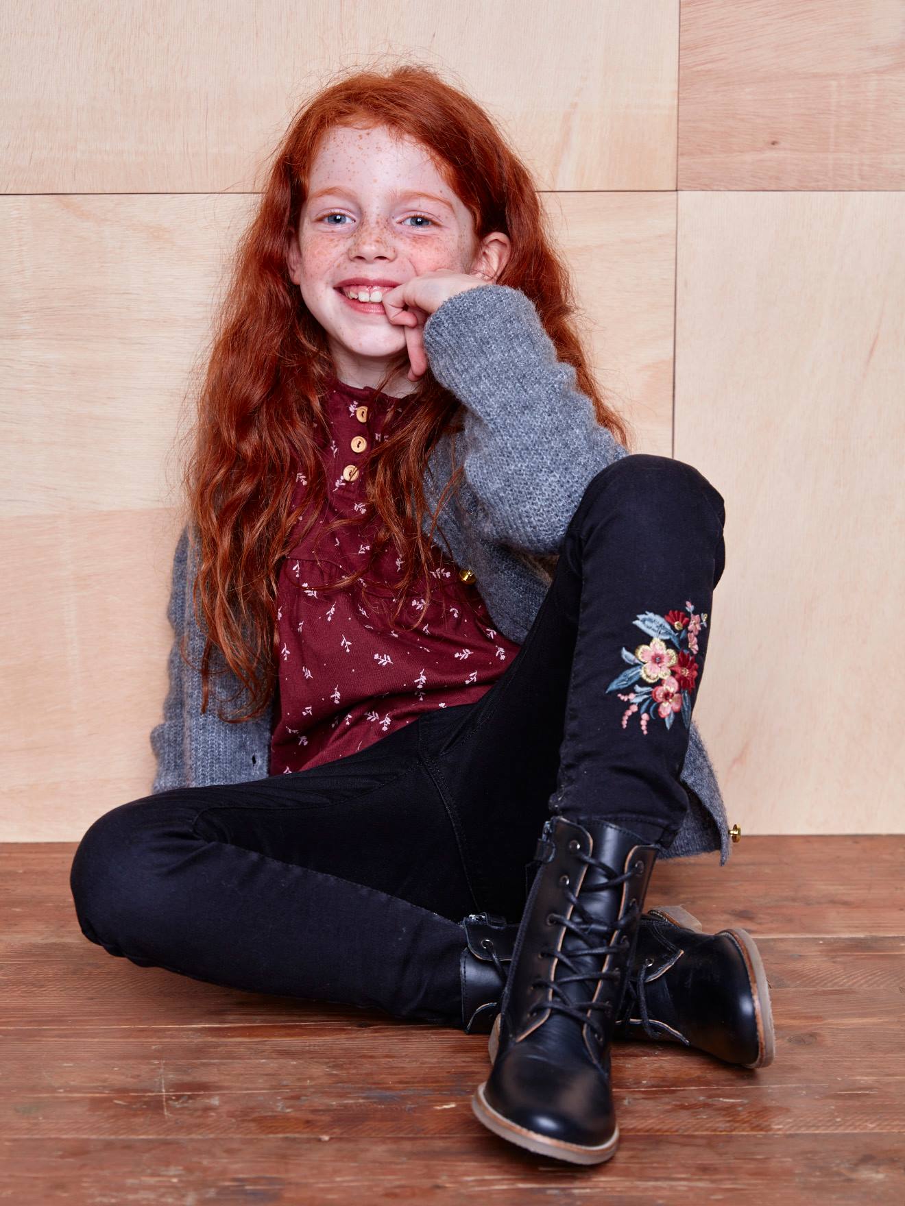 Bottines hautes lacées et zippées en cuir fille noir