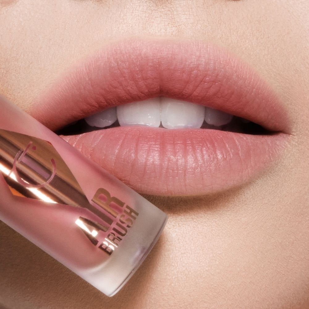 AIRBRUSH FLAWLESS LIP BLUR