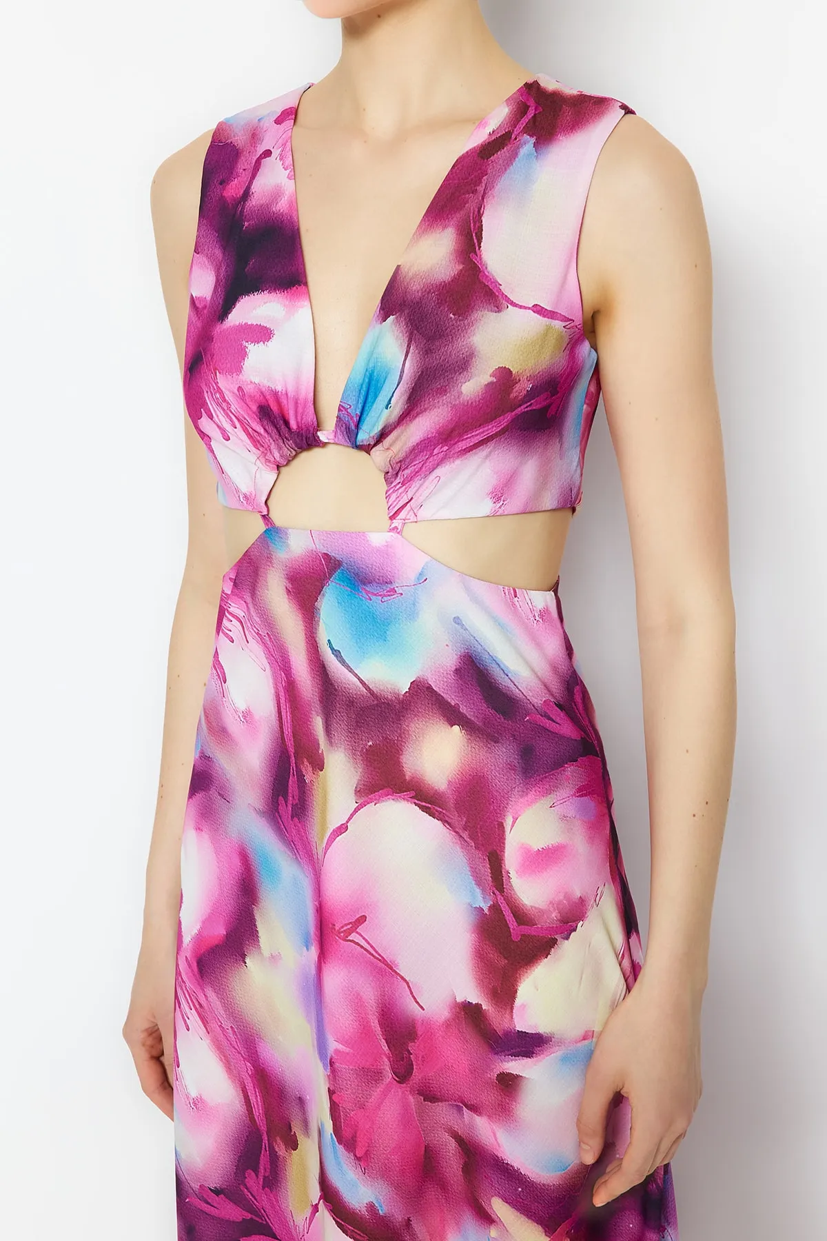 Trendyol Collection  Design Rosa A-Linie Midi gewebtes Batik-gemustertes gewebtes Kleid TWOSS21EL3578