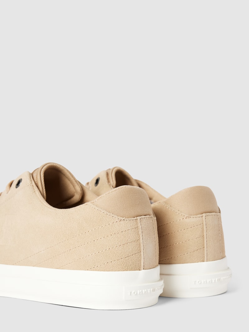 Sneaker aus Leder mit Label-Details Modell 'VULC STREET' in beige