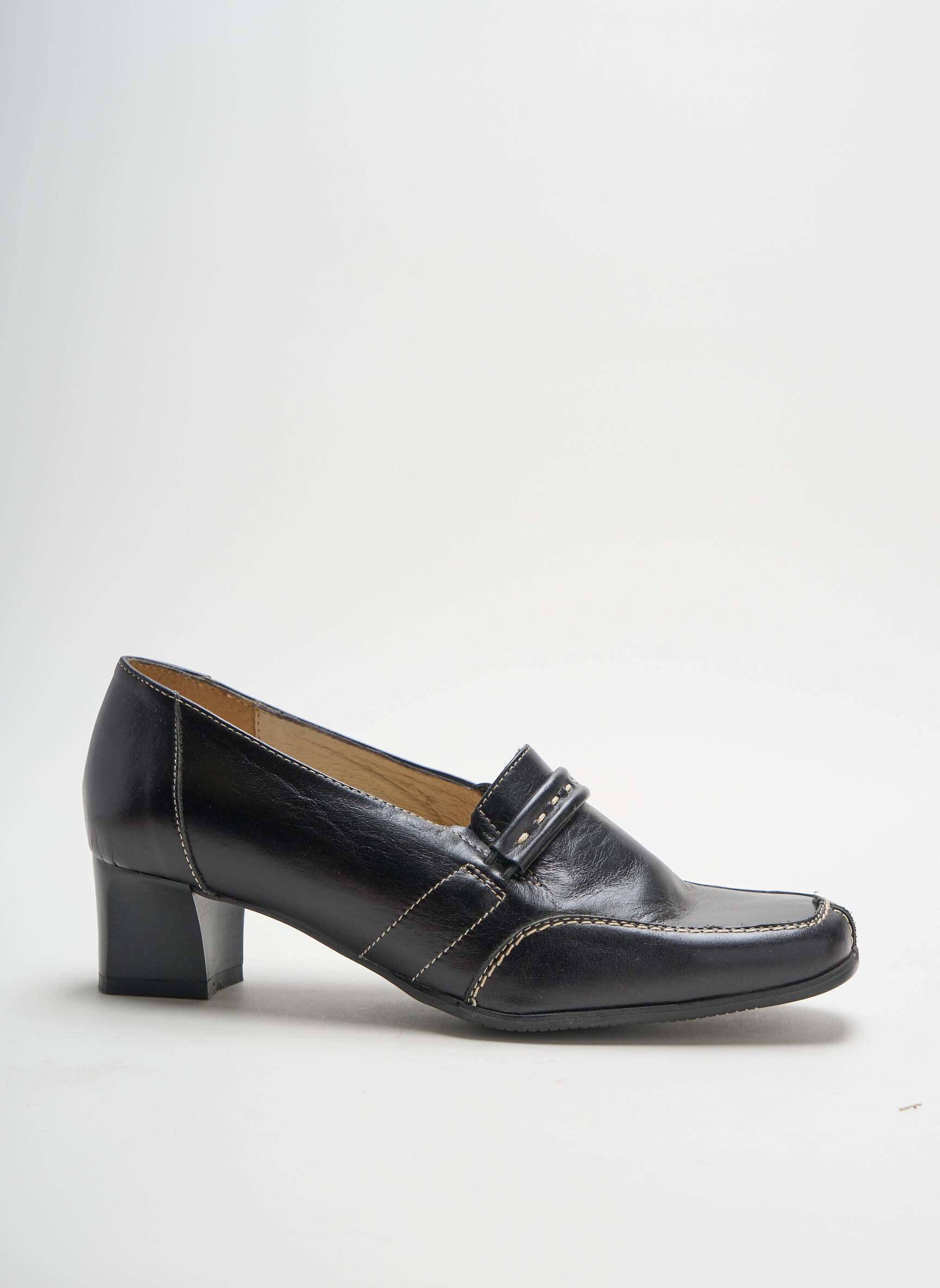 Gf Confort Mocassins Femme couleur noir