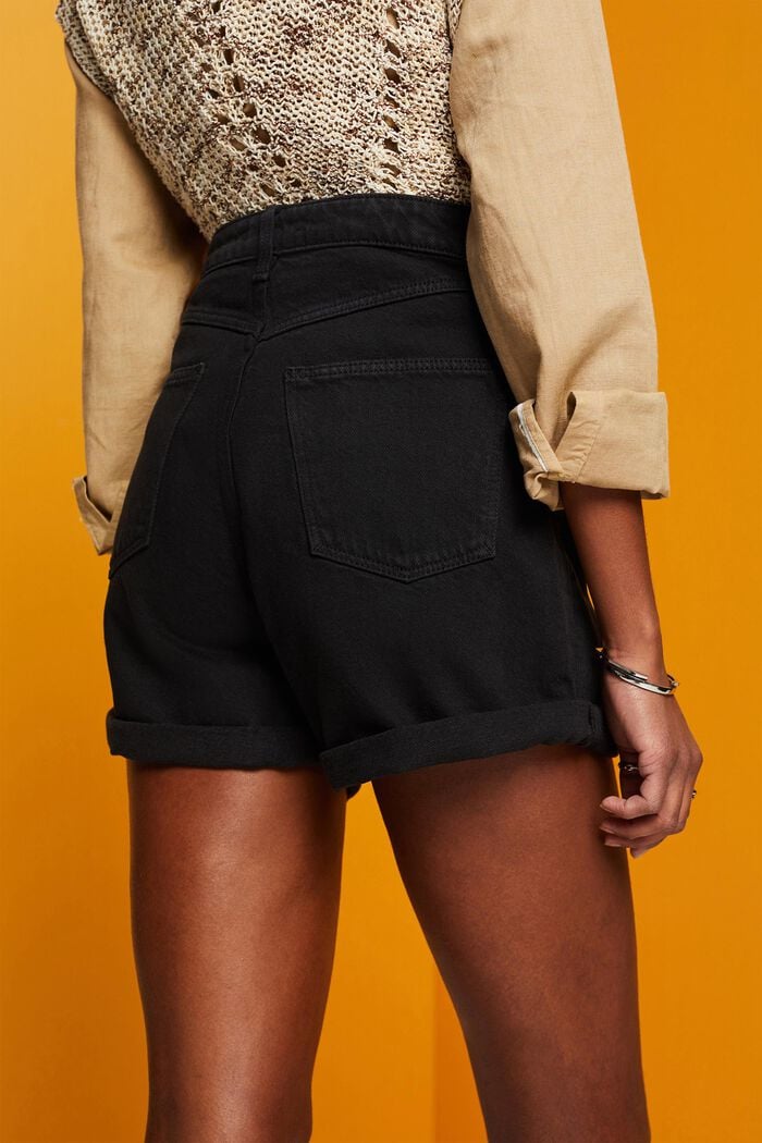 Leinenshorts mit hohem Bund