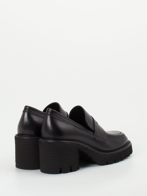 Slipper-15190090046 Kennel & Schmenger