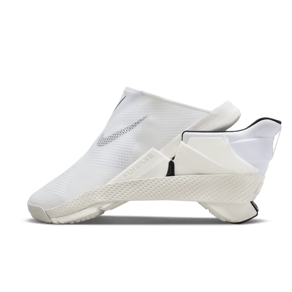 Nike GO FlyEase CW5883-101 / weiss