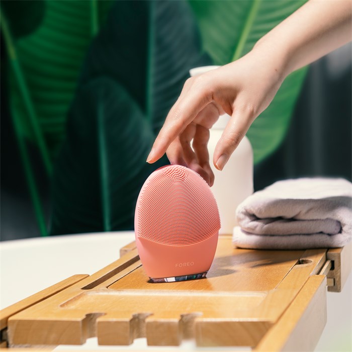 LUNA 4 Balanced Skin Gesichtsreinigungs- und Massagegerät