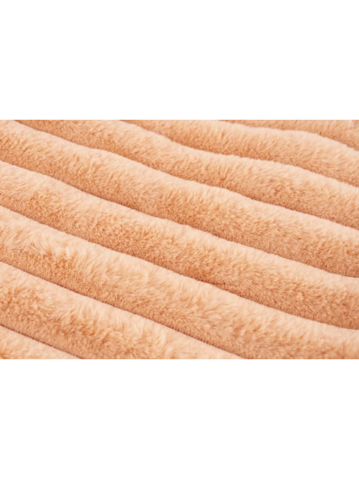 GMD Living Superweiche Kuscheldecke PLUSH, moderne Wohndecke in Peach (zartorange) günstig kaufen 150 x 200 cm