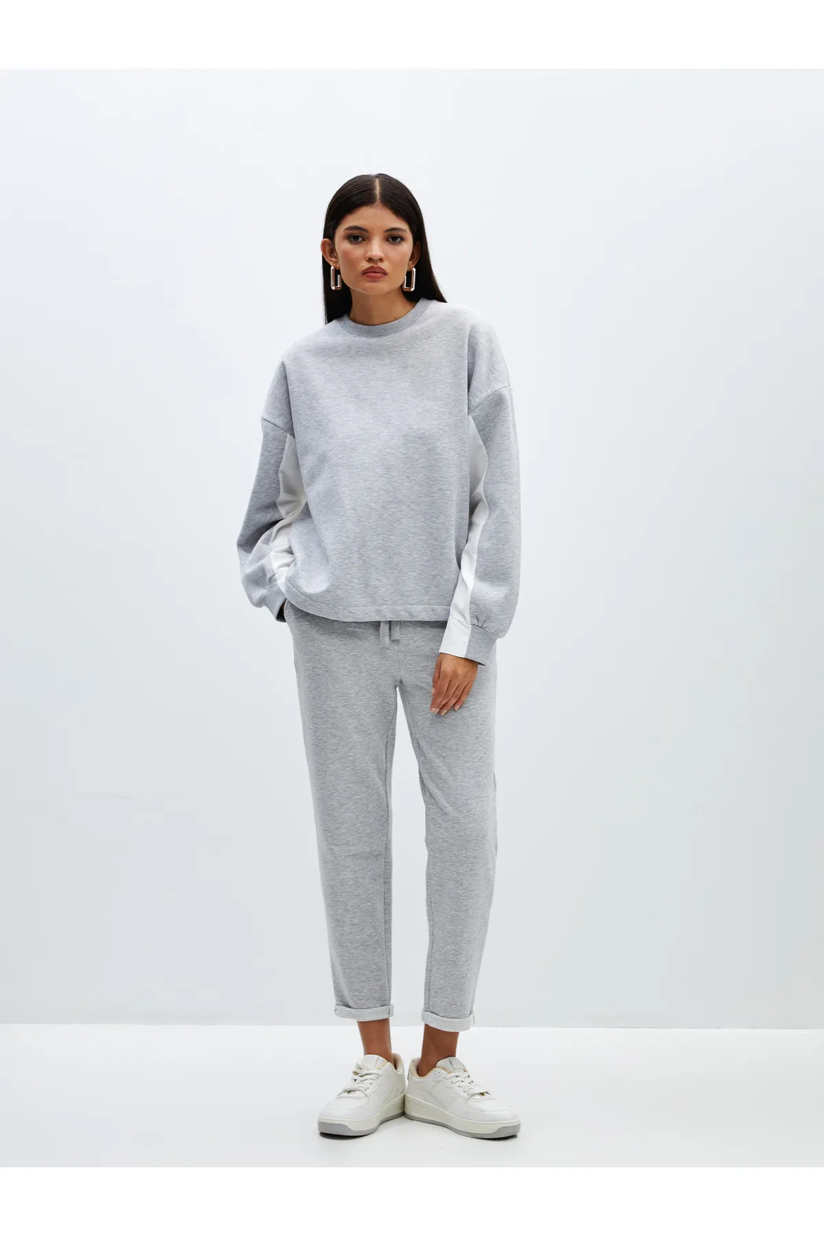 LC Waikiki  Einfarbige Jogginghose für Damen mit elastischem Bund