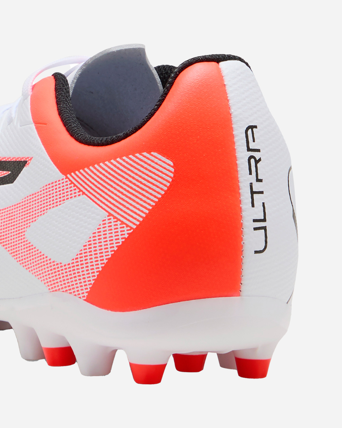 Buty piłkarskie Puma Ultra 5 Play Mg M 108328-01