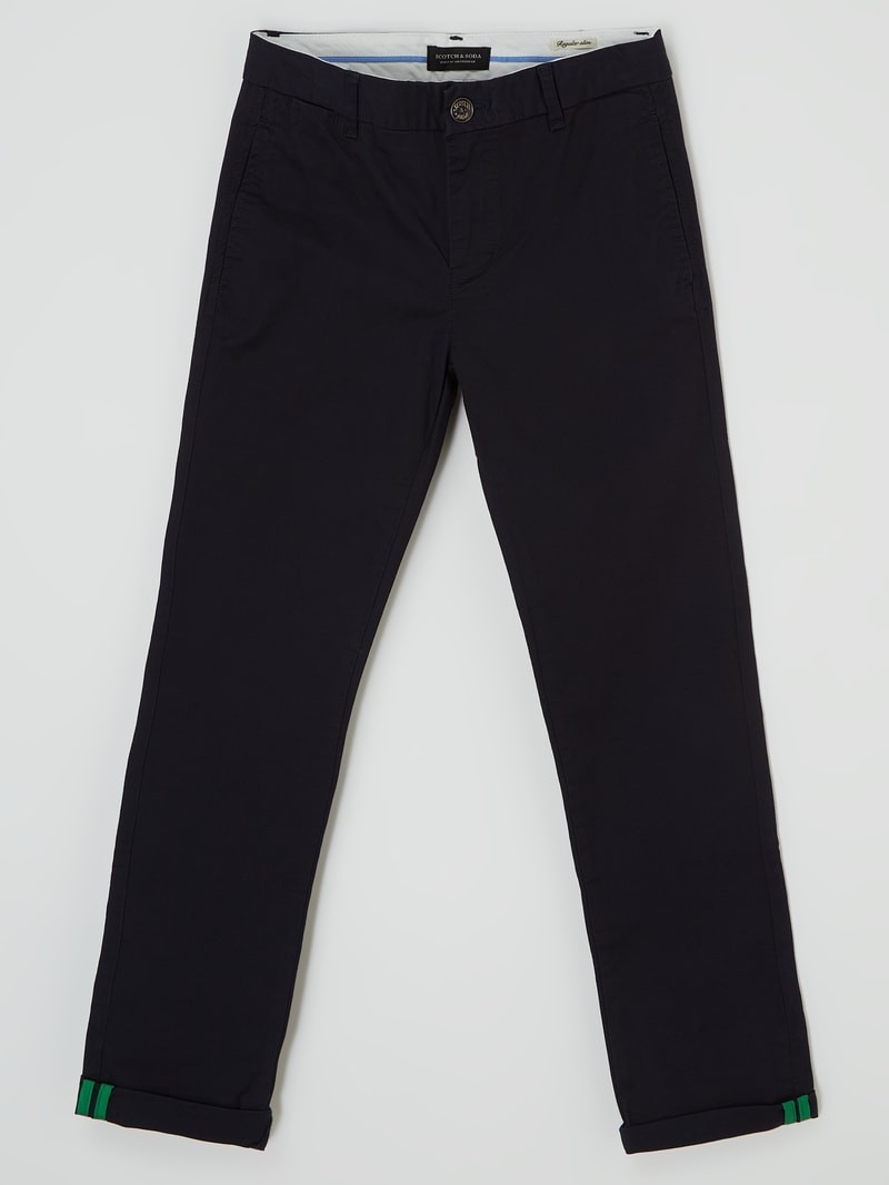 Slim Fit Chino mit Stretch-Anteil in marineblau